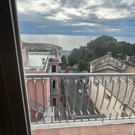 Casa Carlicchia With Terrace And Sea View