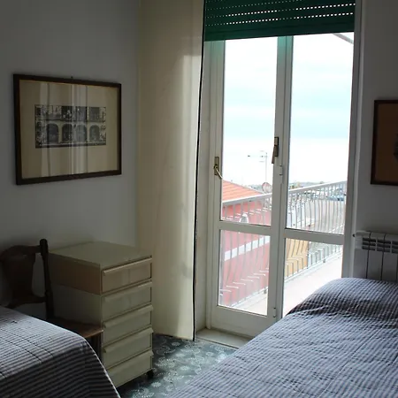 Casa Carlicchia With Terrace And Sea View Apartment *